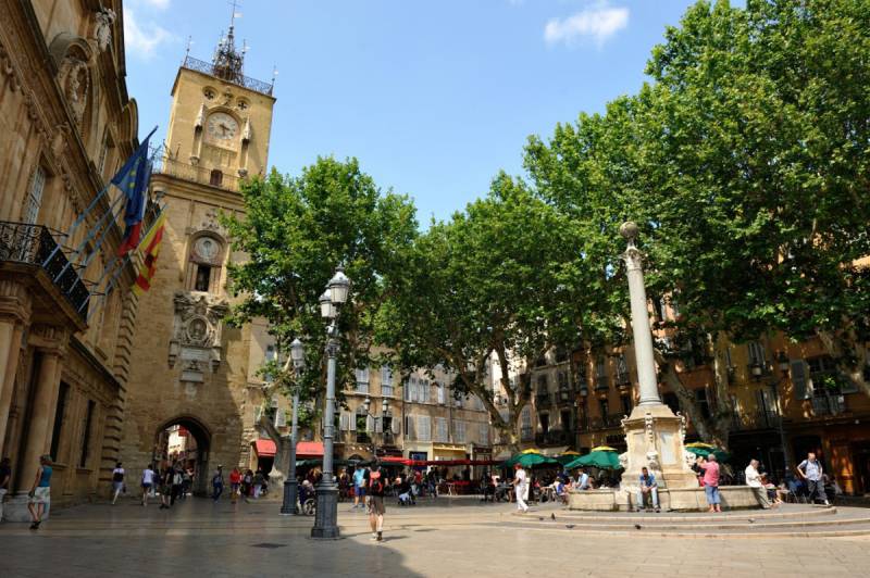 Pompes Funèbres du Pays Aixois Aix-en-Provence, démarches obsèques en mairie d'Aix-en-Provence